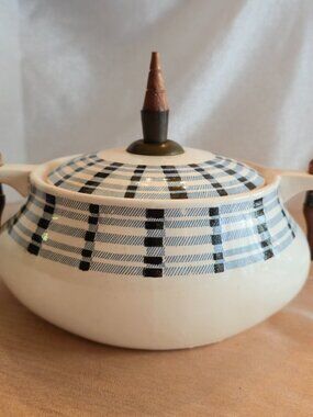 Vintage MCM Wales Ceramic soup tureen Made in Japan